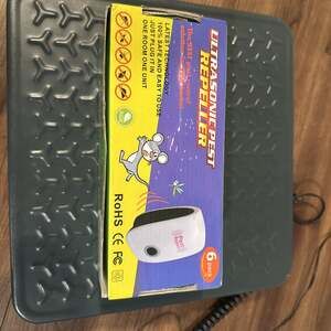 6 Pack Ultrasonic Pest Repeller Plug-in Electronic Insect Repellent